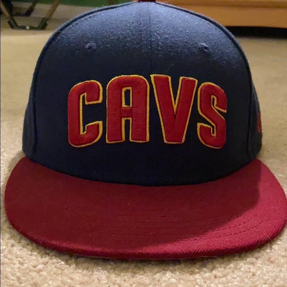 New Era Cavs flat top